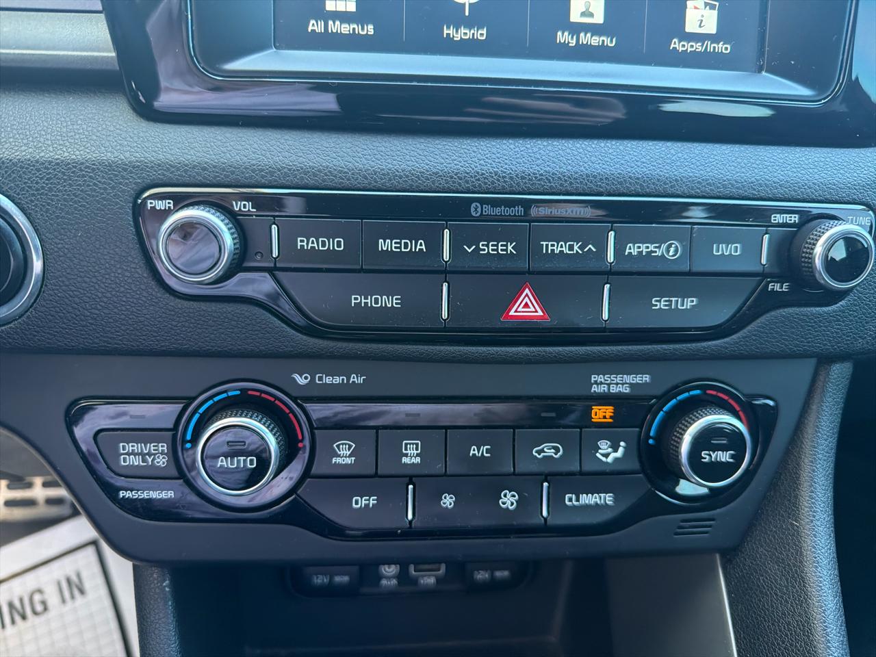 Kia Niro LX FWD 2018