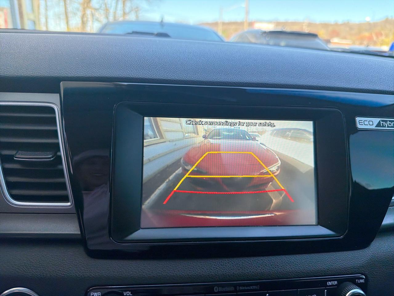 Kia Niro LX FWD 2018