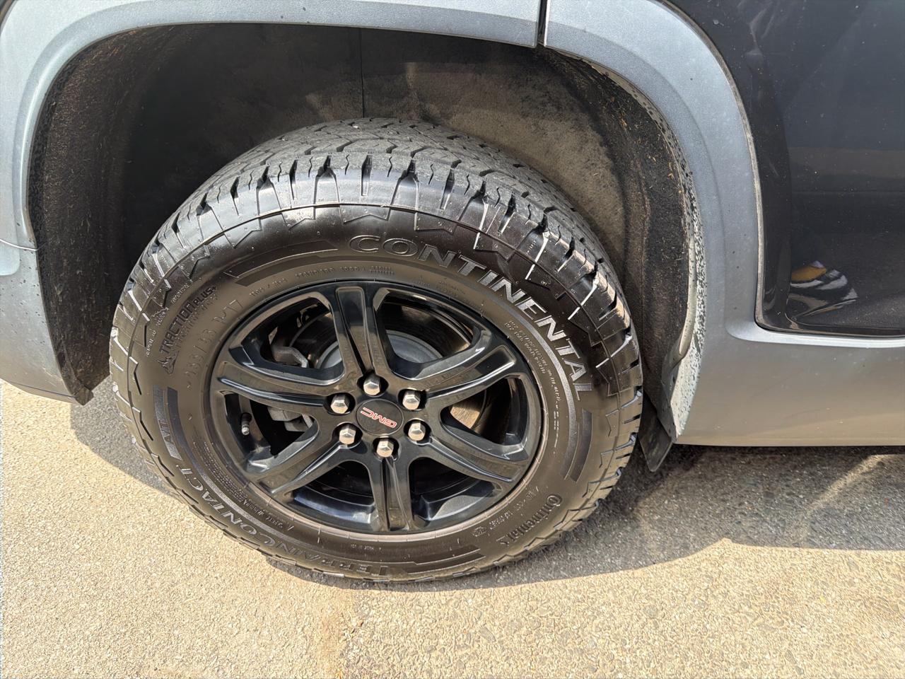 GMC Acadia AWD 4dr AT4 2020