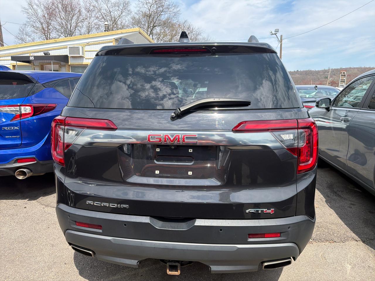 GMC Acadia AWD 4dr AT4 2020