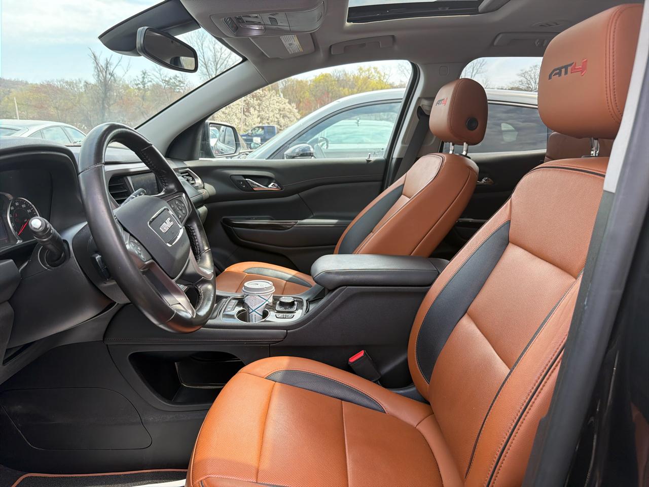 GMC Acadia AWD 4dr AT4 2020