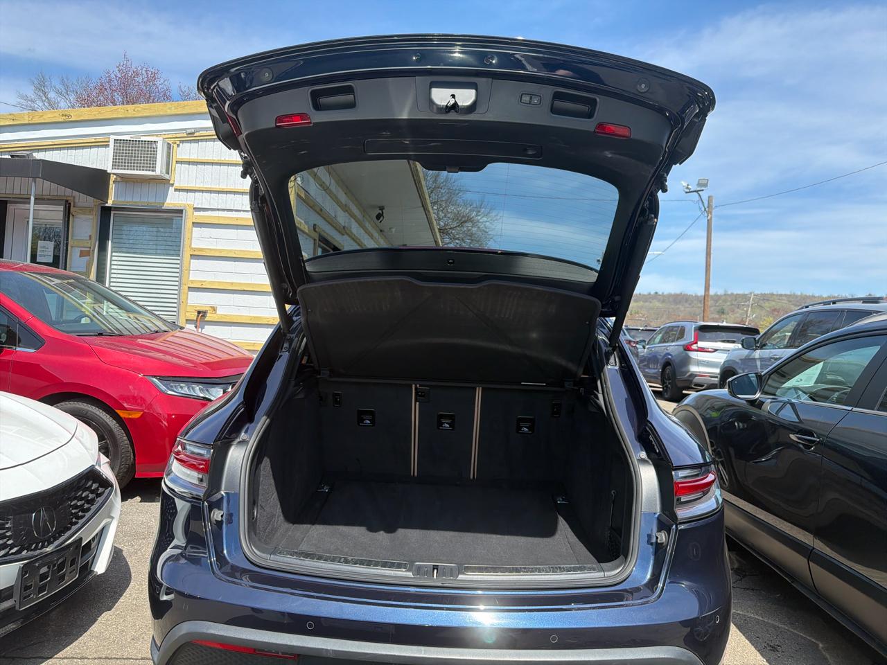 Porsche Macan AWD 2023