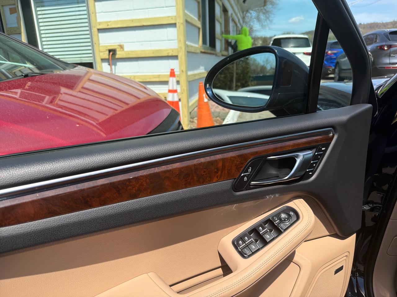 Porsche Macan AWD 2023