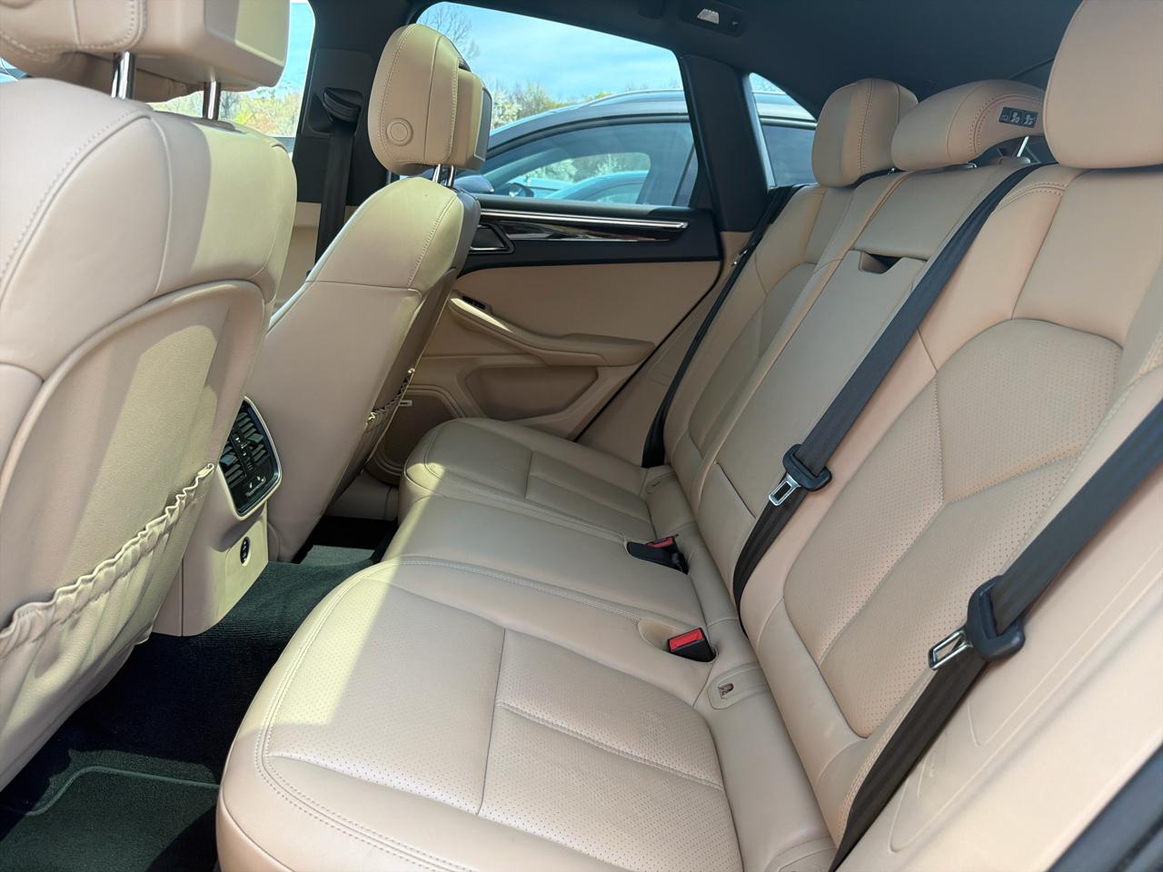 Porsche Macan AWD 2023