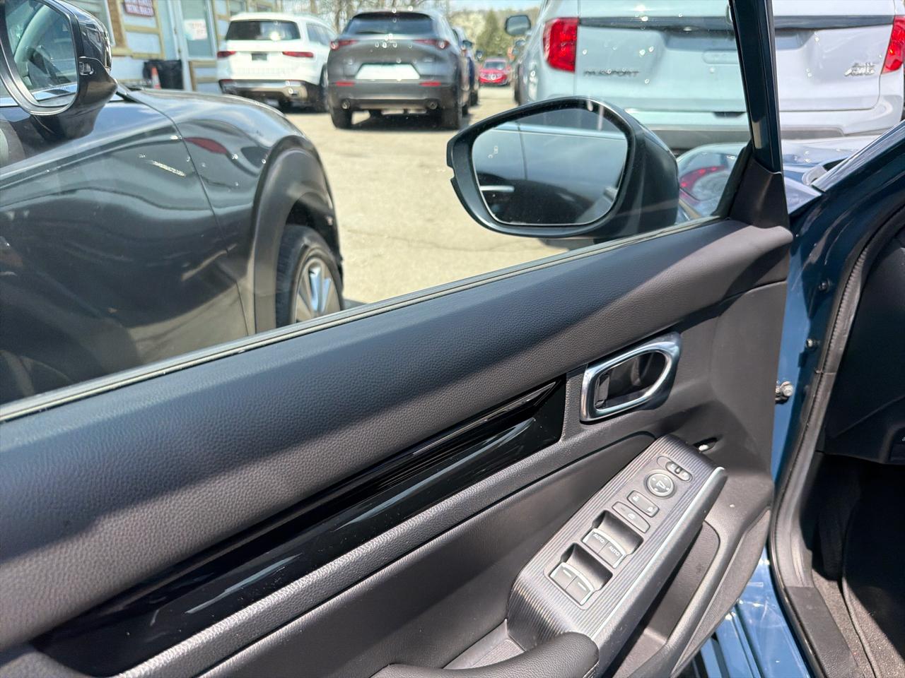 Honda Civic Sedan Hybrid Sport CVT 2025