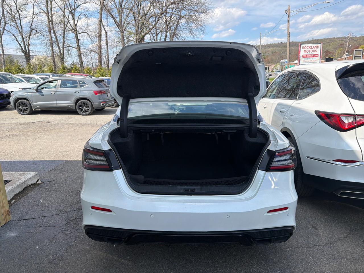 Nissan Maxima SR 3.5L 2021