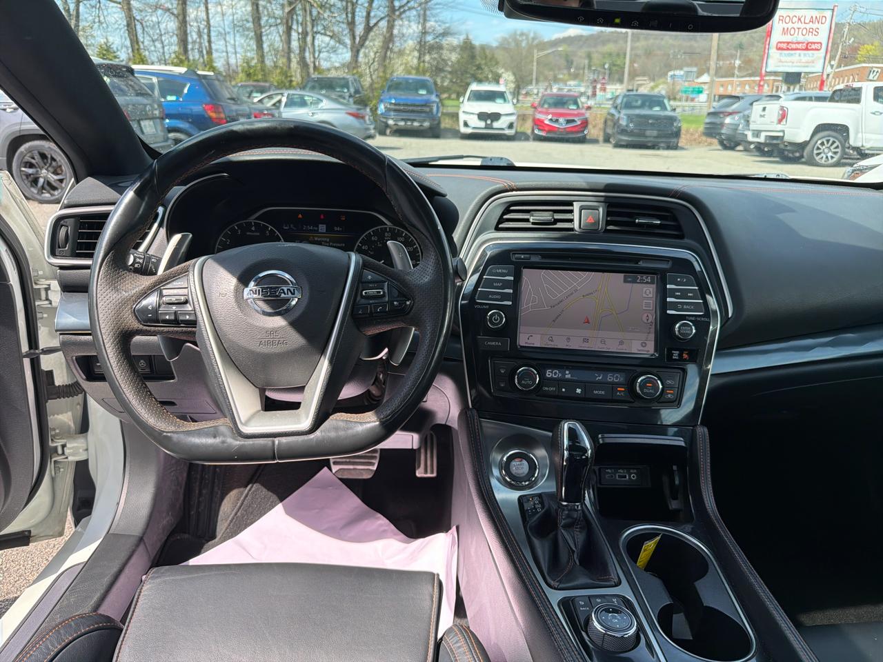 Nissan Maxima SR 3.5L 2021