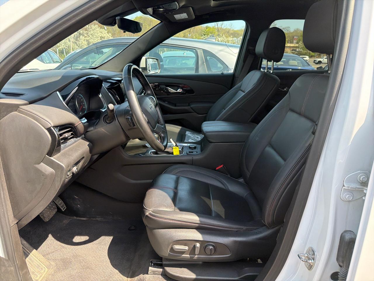 Chevrolet Traverse AWD 4dr RS 2023