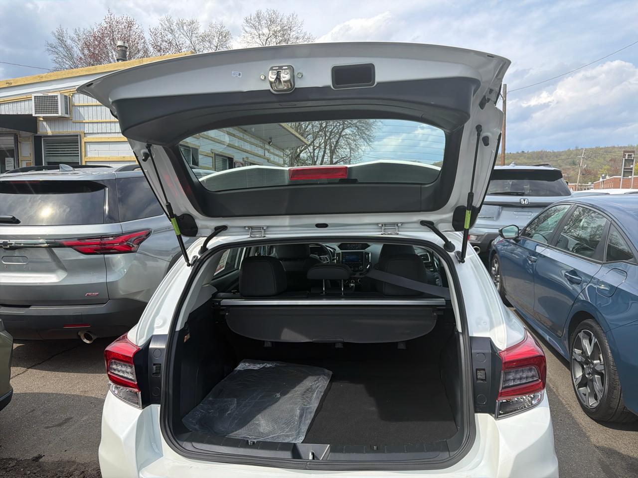 Subaru Impreza Limited 5-door CVT 2022