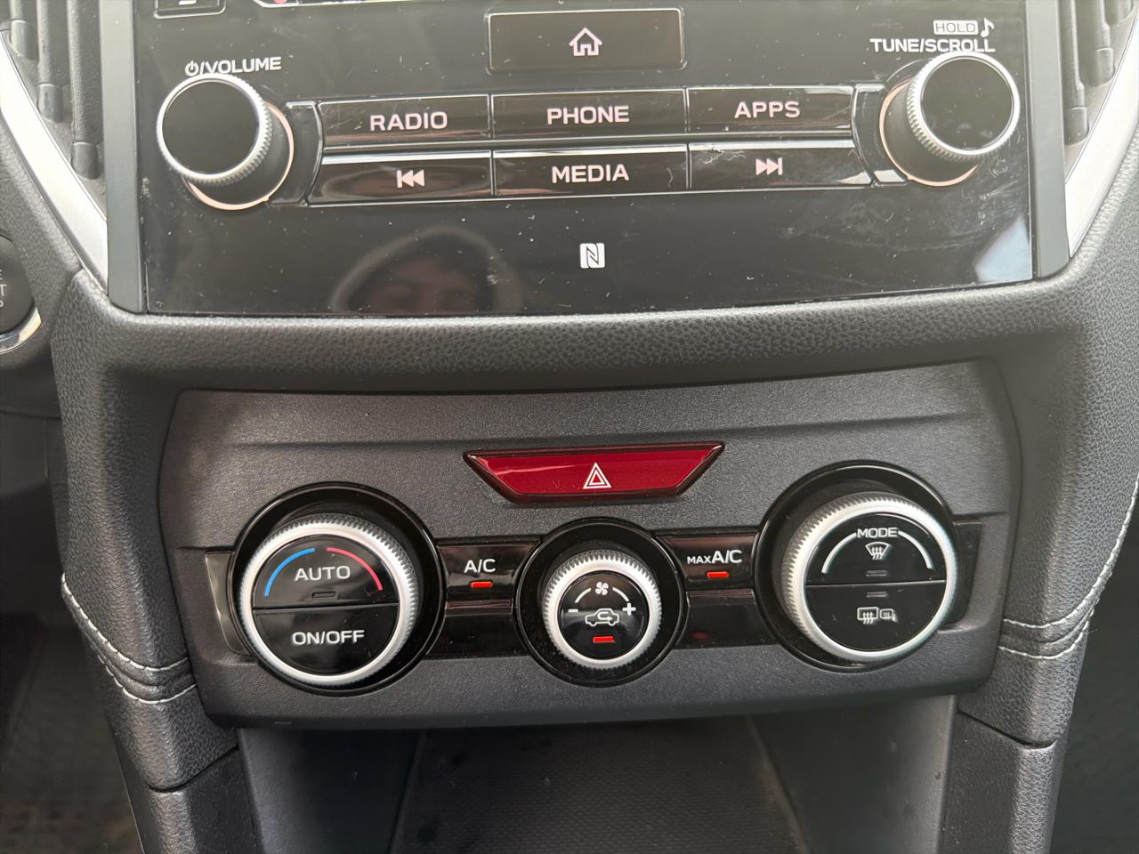 Subaru Impreza Limited 5-door CVT 2022