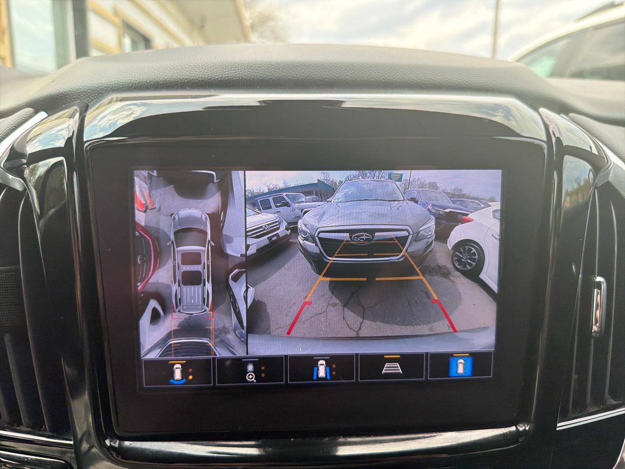 Chevrolet Traverse AWD 4dr RS 2023