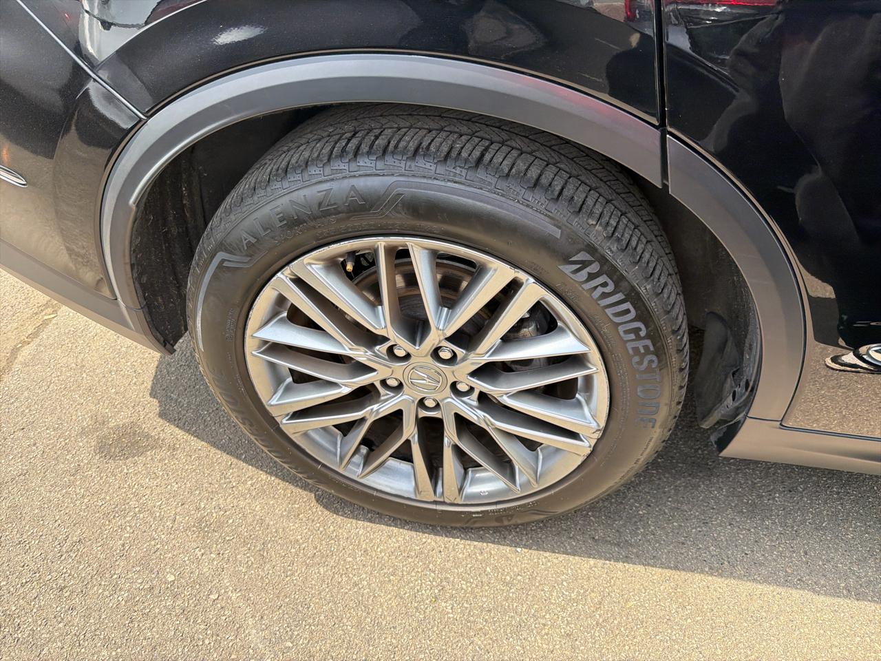 Acura MDX SH-AWD w/Advance Package 2023