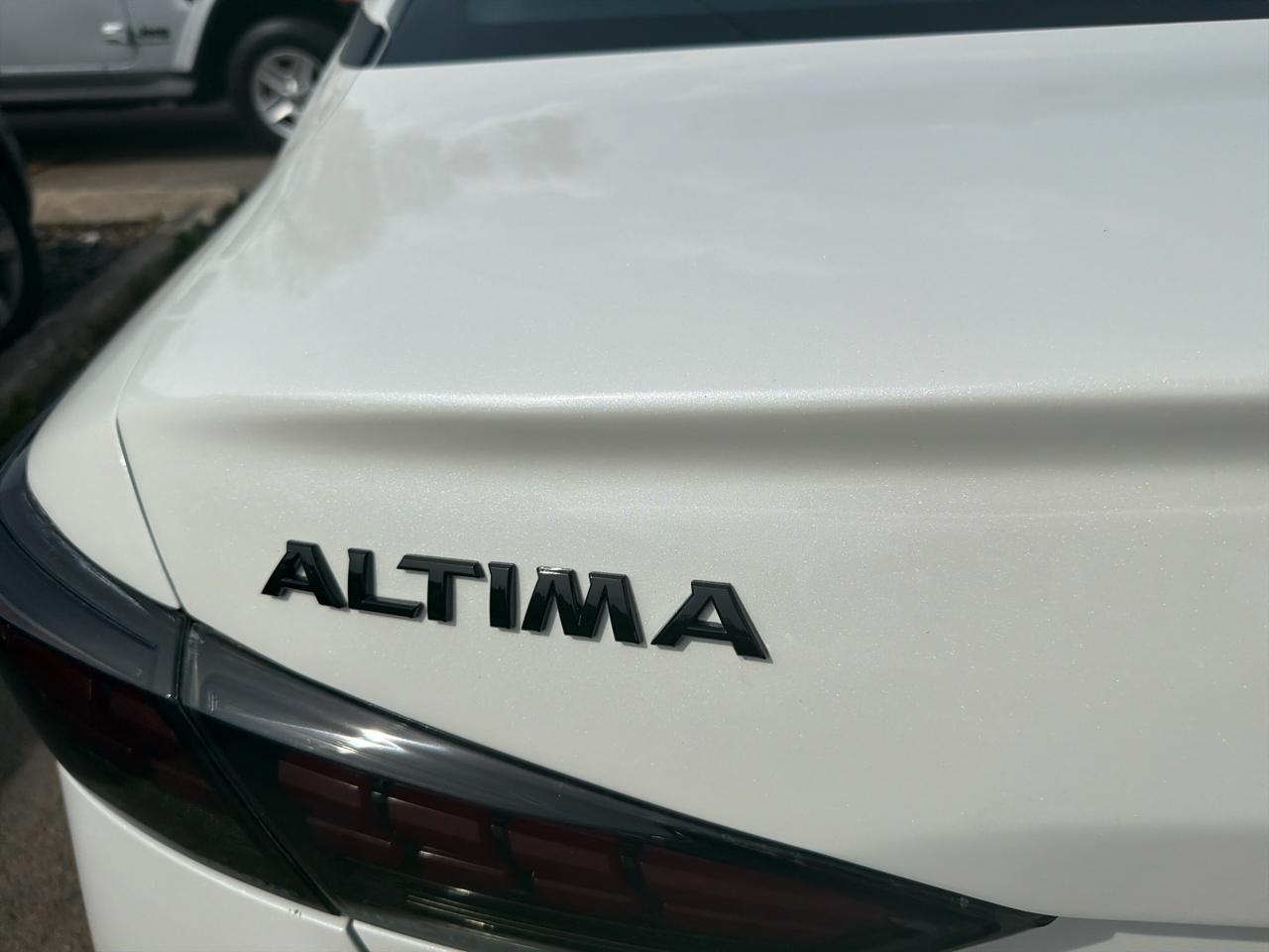 Nissan Altima 2.5 SR Sedan 2020