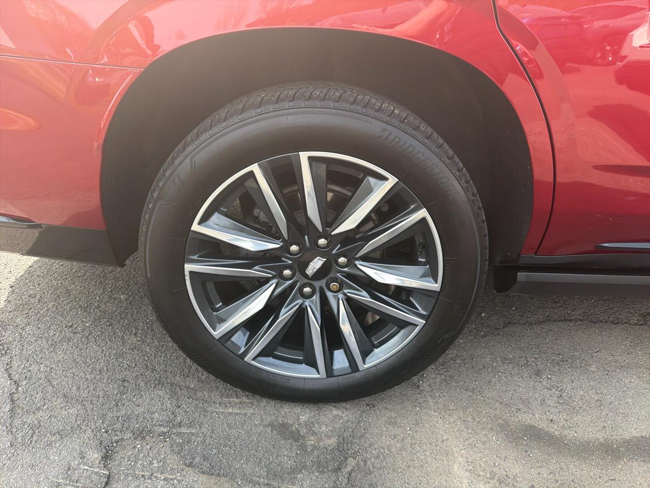 Cadillac Escalade 4WD 4dr Sport Platinum 2022