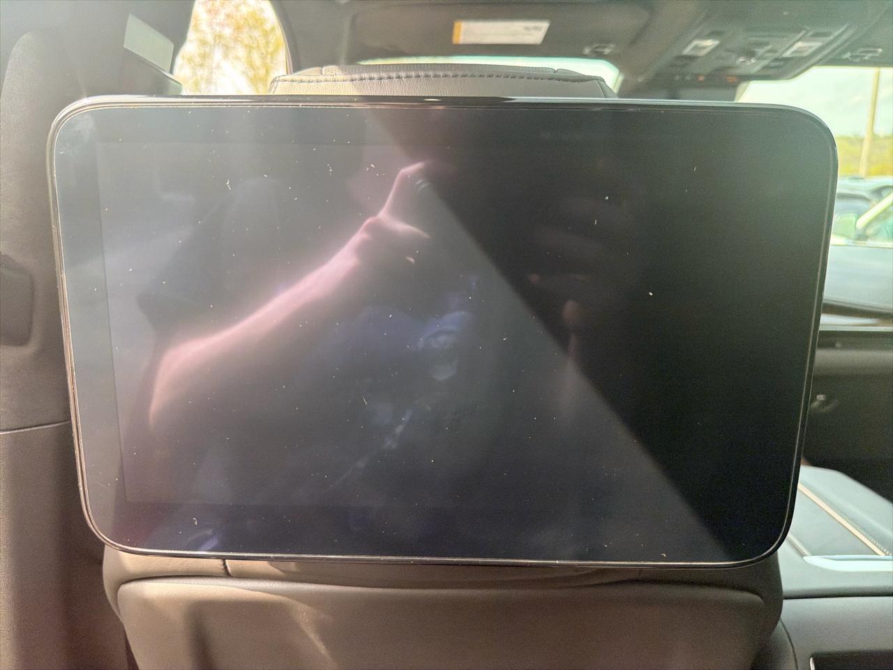 Cadillac Escalade 4WD 4dr Sport Platinum 2022