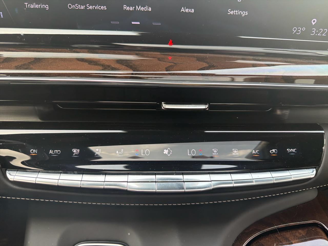 Cadillac Escalade 4WD 4dr Sport Platinum 2022