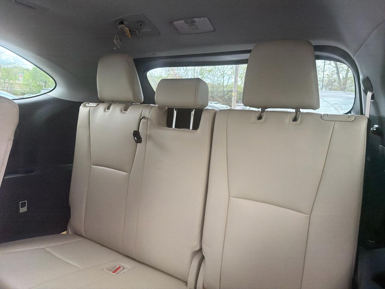 Toyota Highlander XLE AWD (Natl) 2021