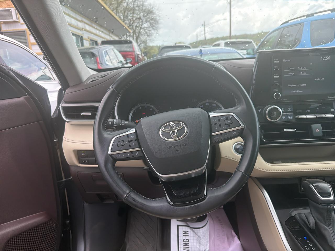 Toyota Highlander XLE AWD (Natl) 2021