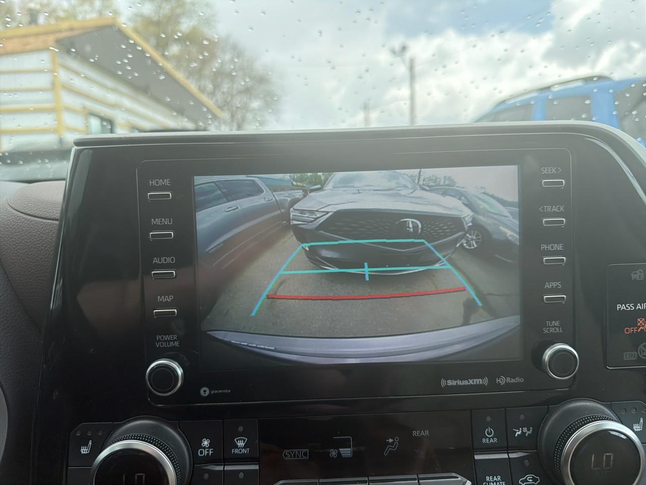 Toyota Highlander XLE AWD (Natl) 2021