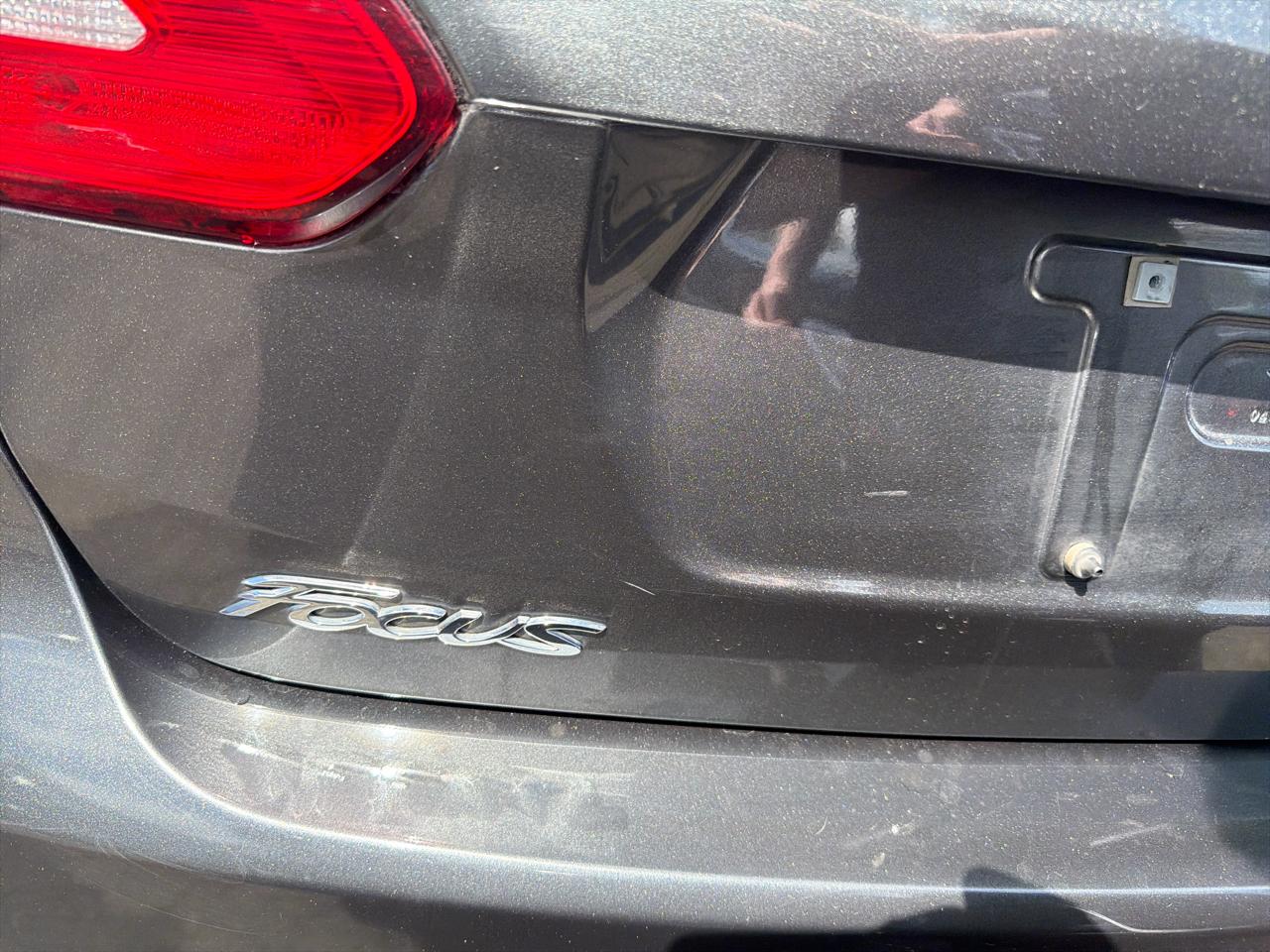 Ford Focus 4dr Sdn SE 2016