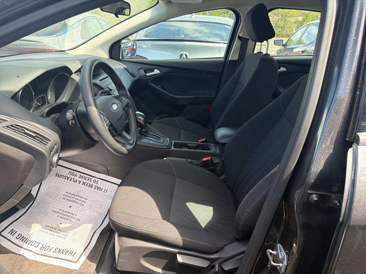 Ford Focus 4dr Sdn SE 2016