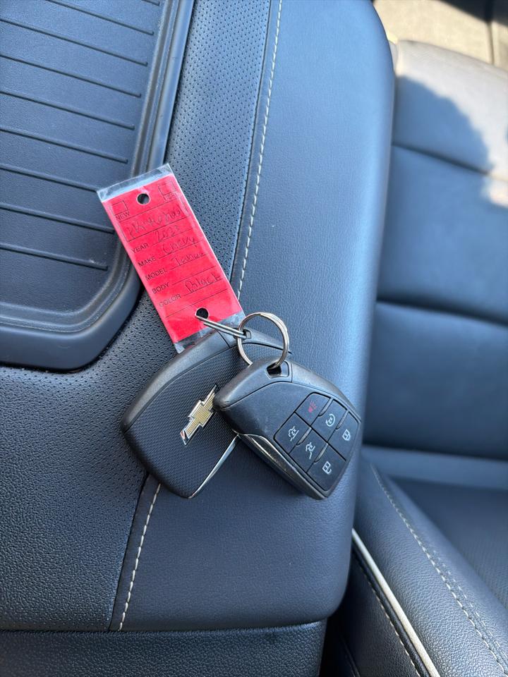 Chevrolet Tahoe 4WD 4dr Premier 2023