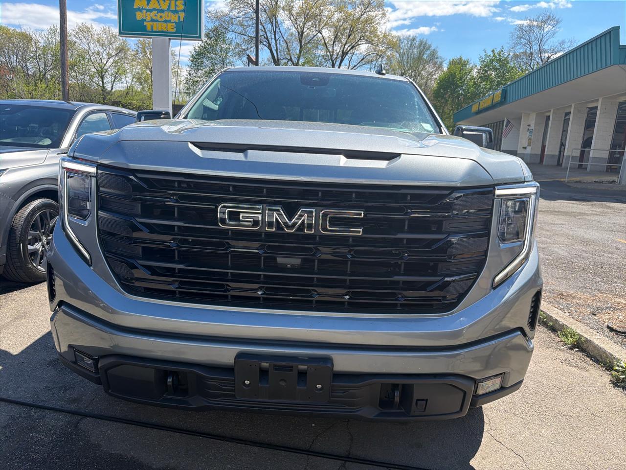 GMC Sierra 1500 4WD Crew Cab 147" Elevation w/3SB 2023