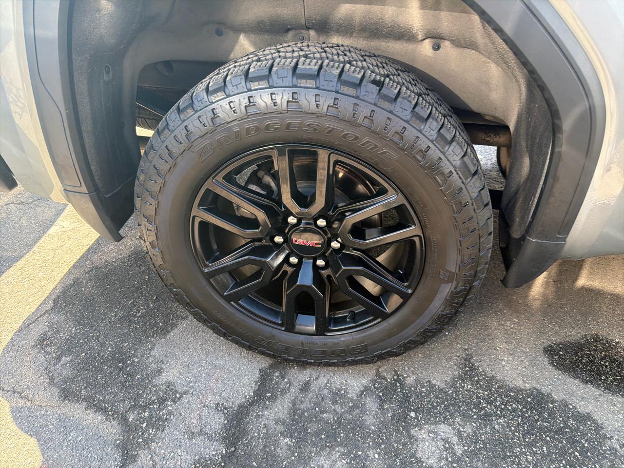 GMC Sierra 1500 4WD Crew Cab 147" Elevation w/3SB 2023