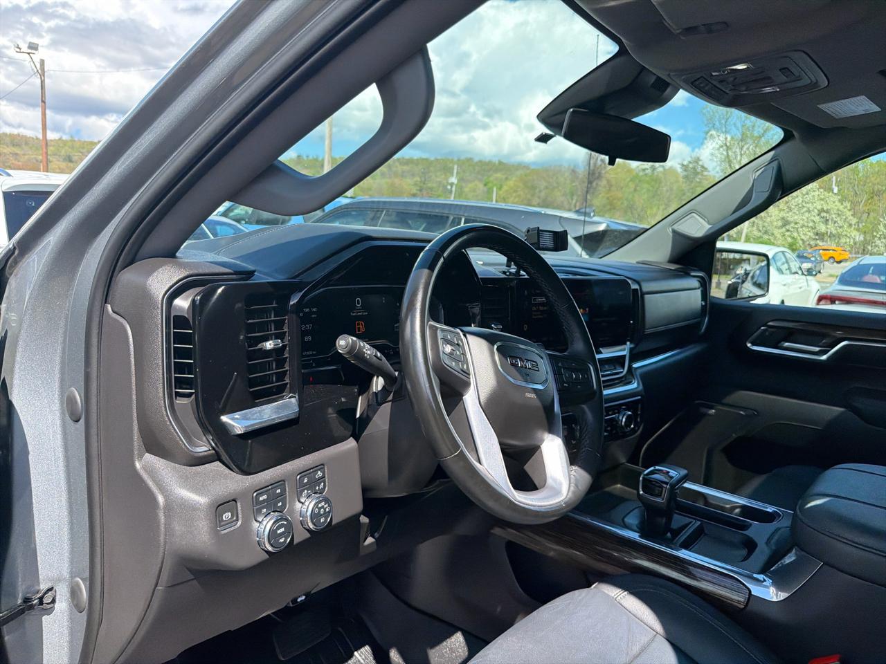 GMC Sierra 1500 4WD Crew Cab 147" Elevation w/3SB 2023