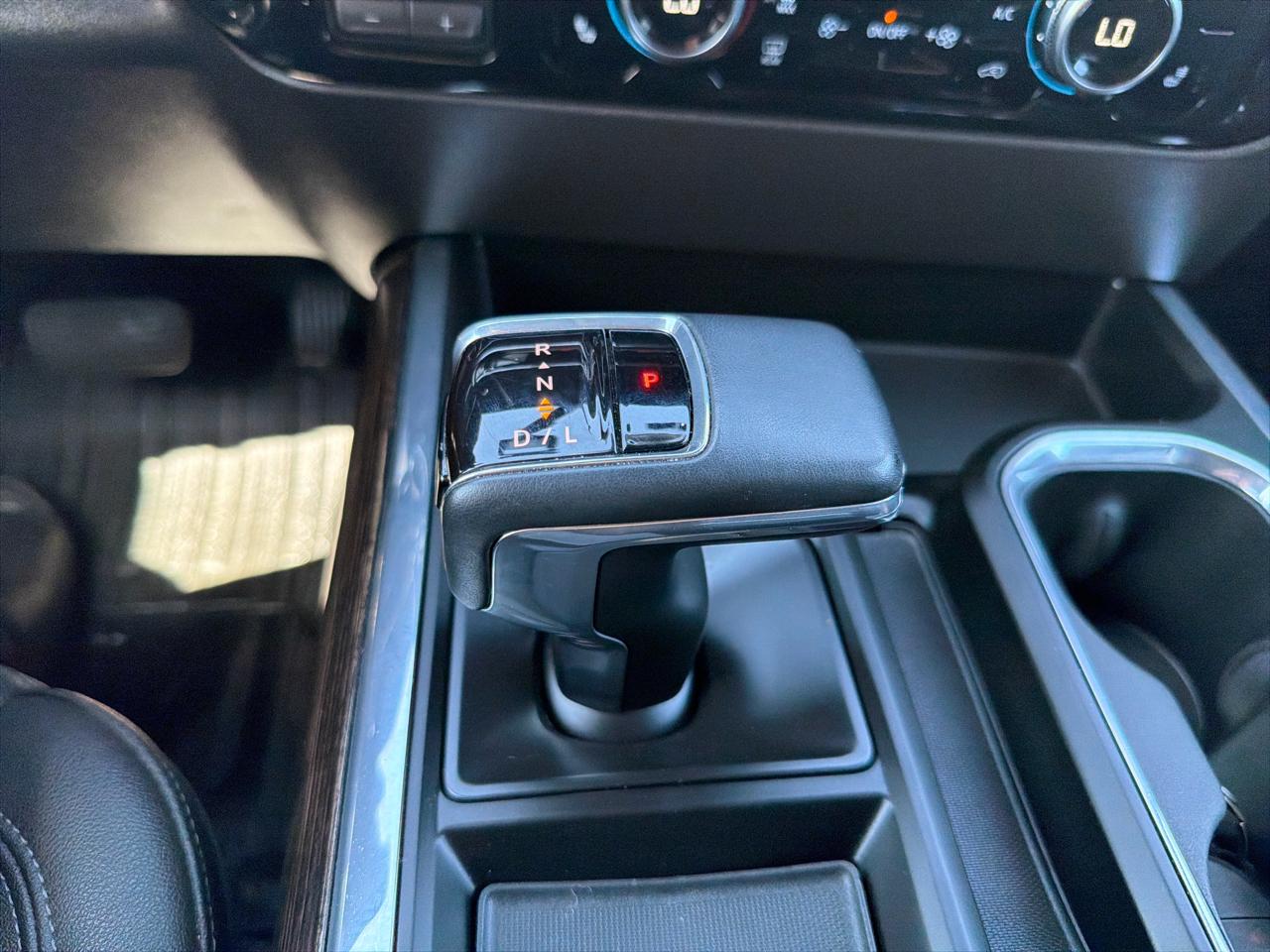 GMC Sierra 1500 4WD Crew Cab 147" Elevation w/3SB 2023