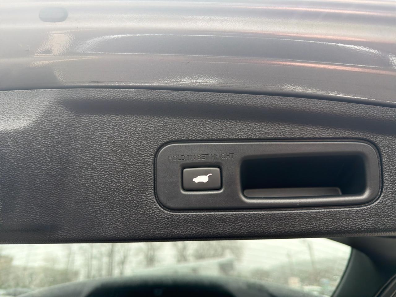 Acura MDX SH-AWD w/Technology Package 2024