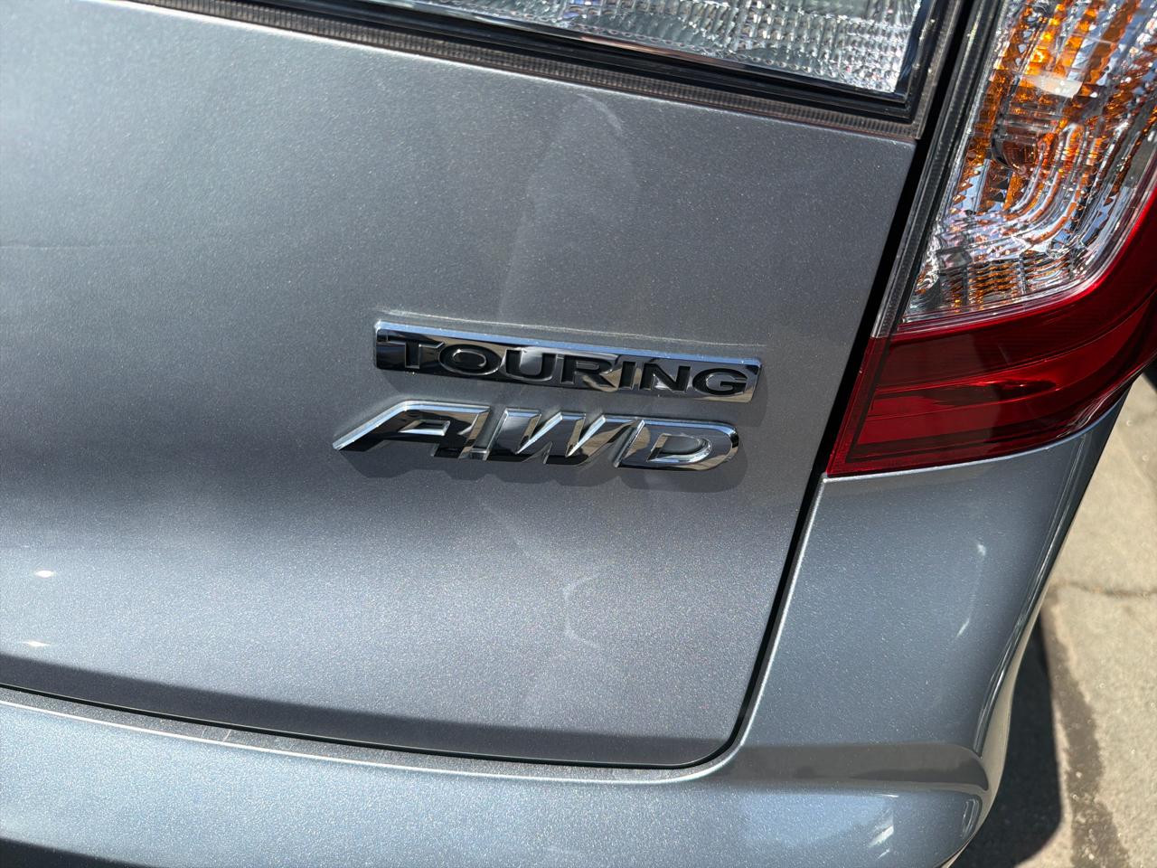 Honda Pilot Touring 7-Passenger AWD 2022