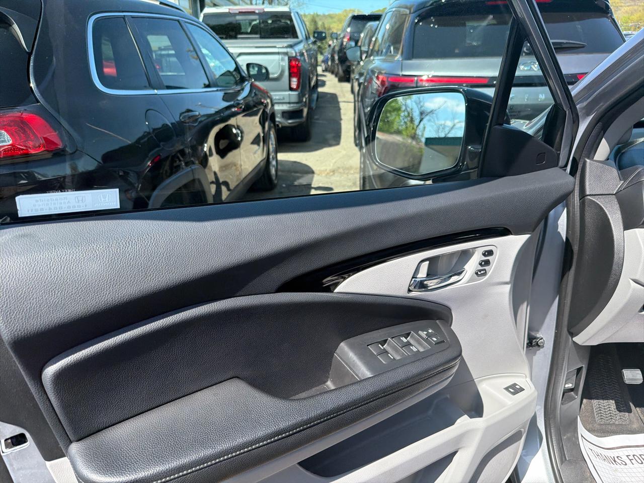 Honda Pilot Touring 7-Passenger AWD 2022