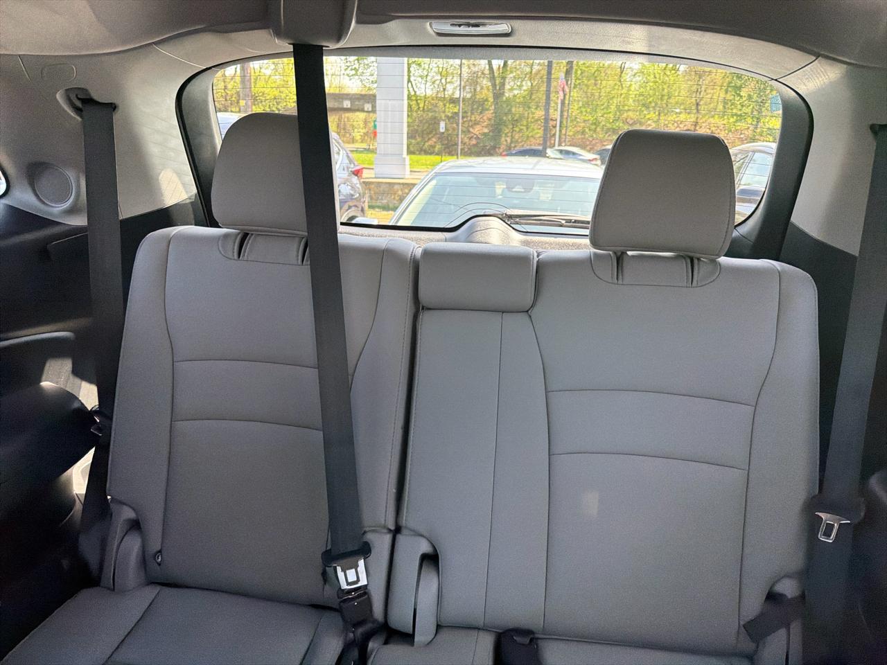 Honda Pilot Touring 7-Passenger AWD 2022