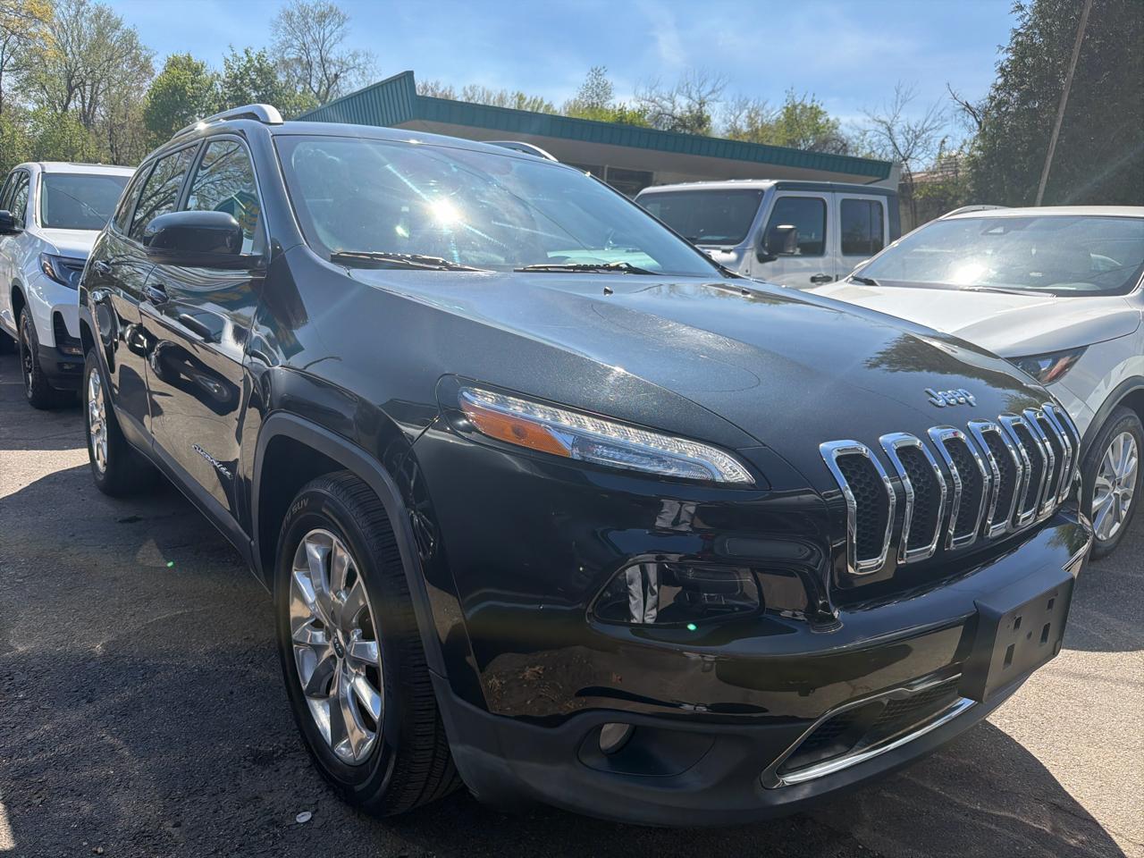 Jeep Cherokee 4WD 4dr Limited 2016