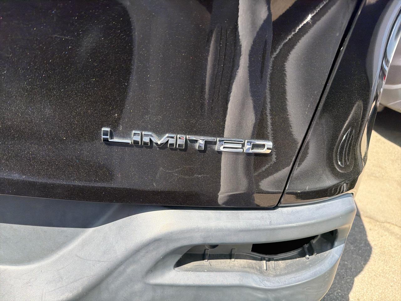 Jeep Cherokee 4WD 4dr Limited 2016