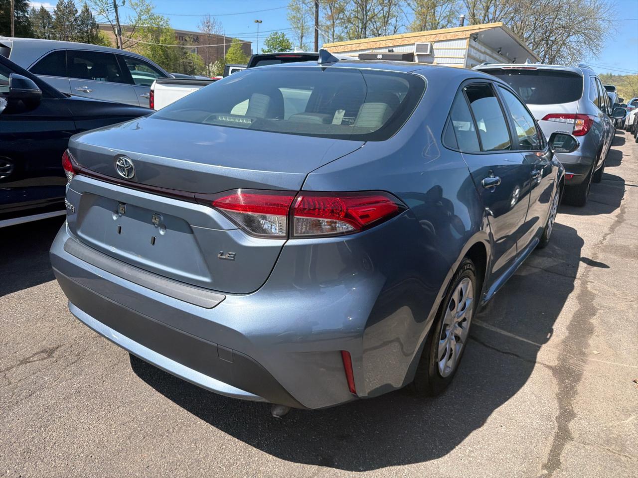 Toyota Corolla LE CVT (Natl) 2021