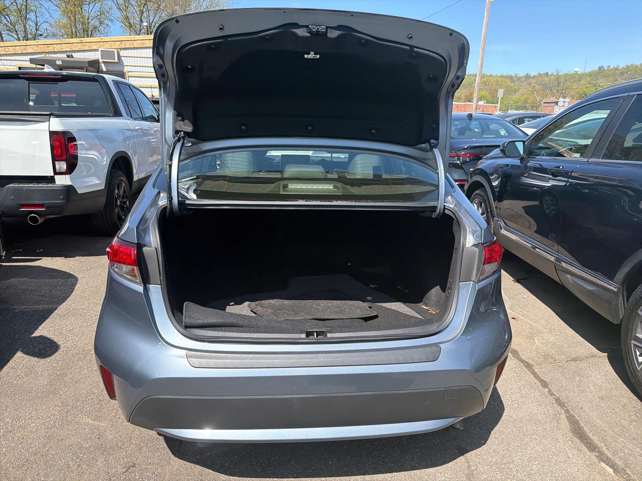 Toyota Corolla LE CVT (Natl) 2021