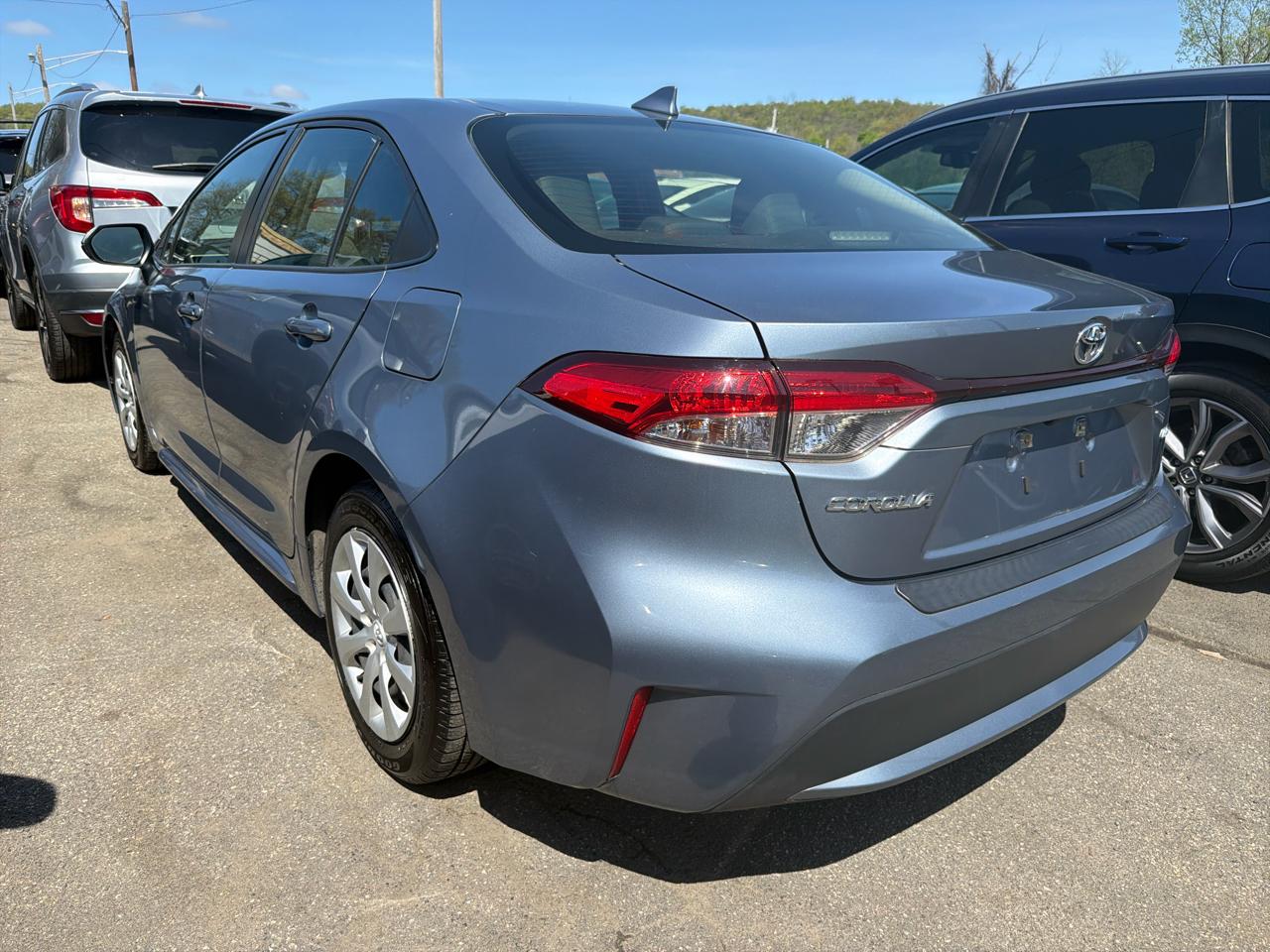Toyota Corolla LE CVT (Natl) 2021