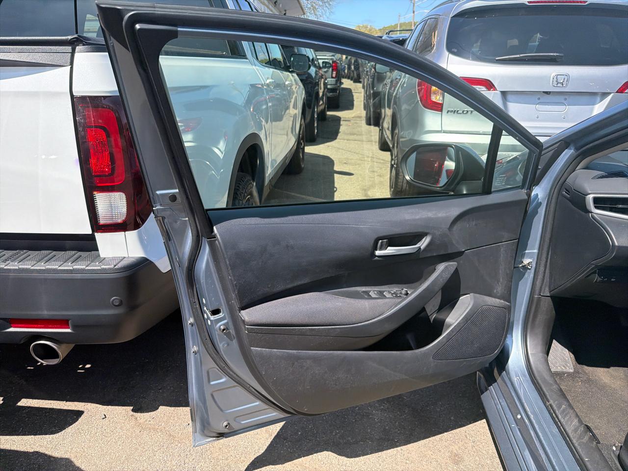 Toyota Corolla LE CVT (Natl) 2021