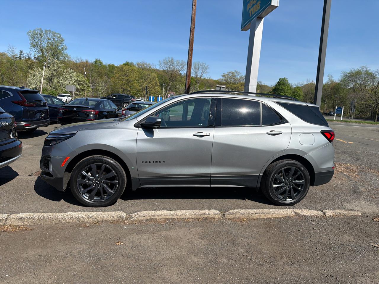 Chevrolet Equinox AWD 4dr RS 2023