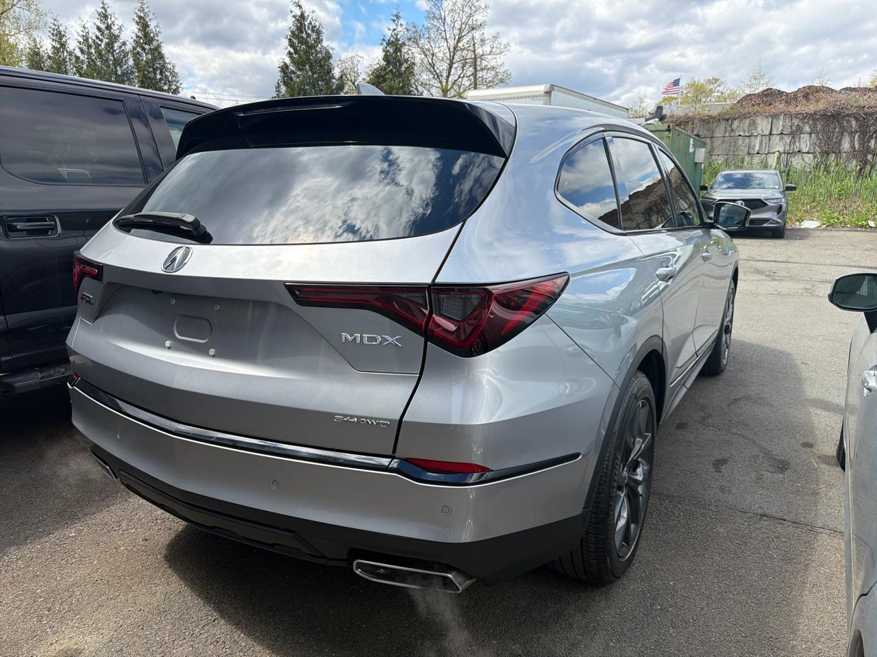 Acura MDX SH-AWD w/A-Spec Package 2023