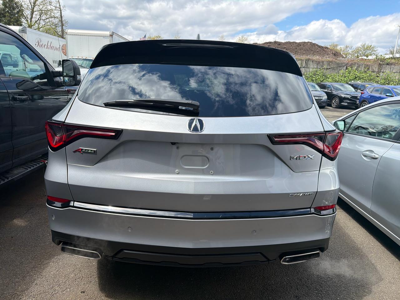 Acura MDX SH-AWD w/A-Spec Package 2023