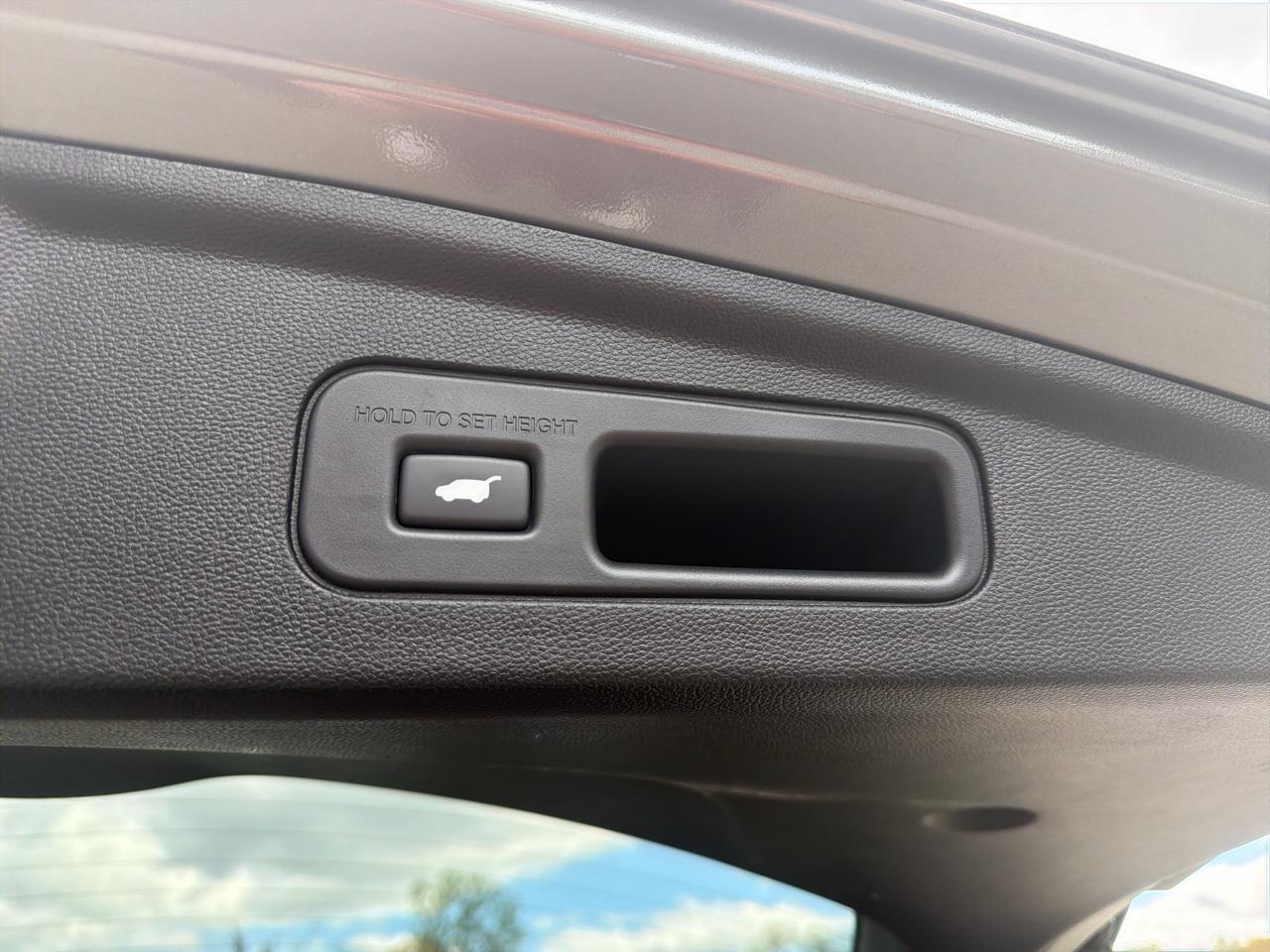 Acura MDX SH-AWD w/A-Spec Package 2025