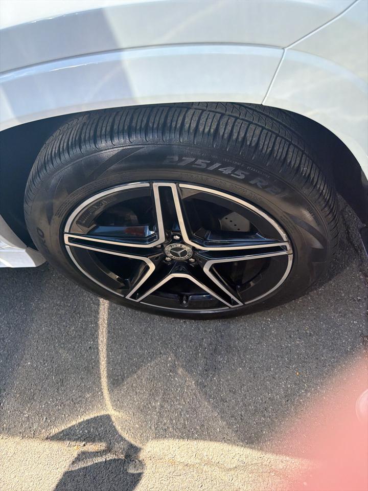 Mercedes-Benz GLS GLS 450 4MATIC SUV 2025