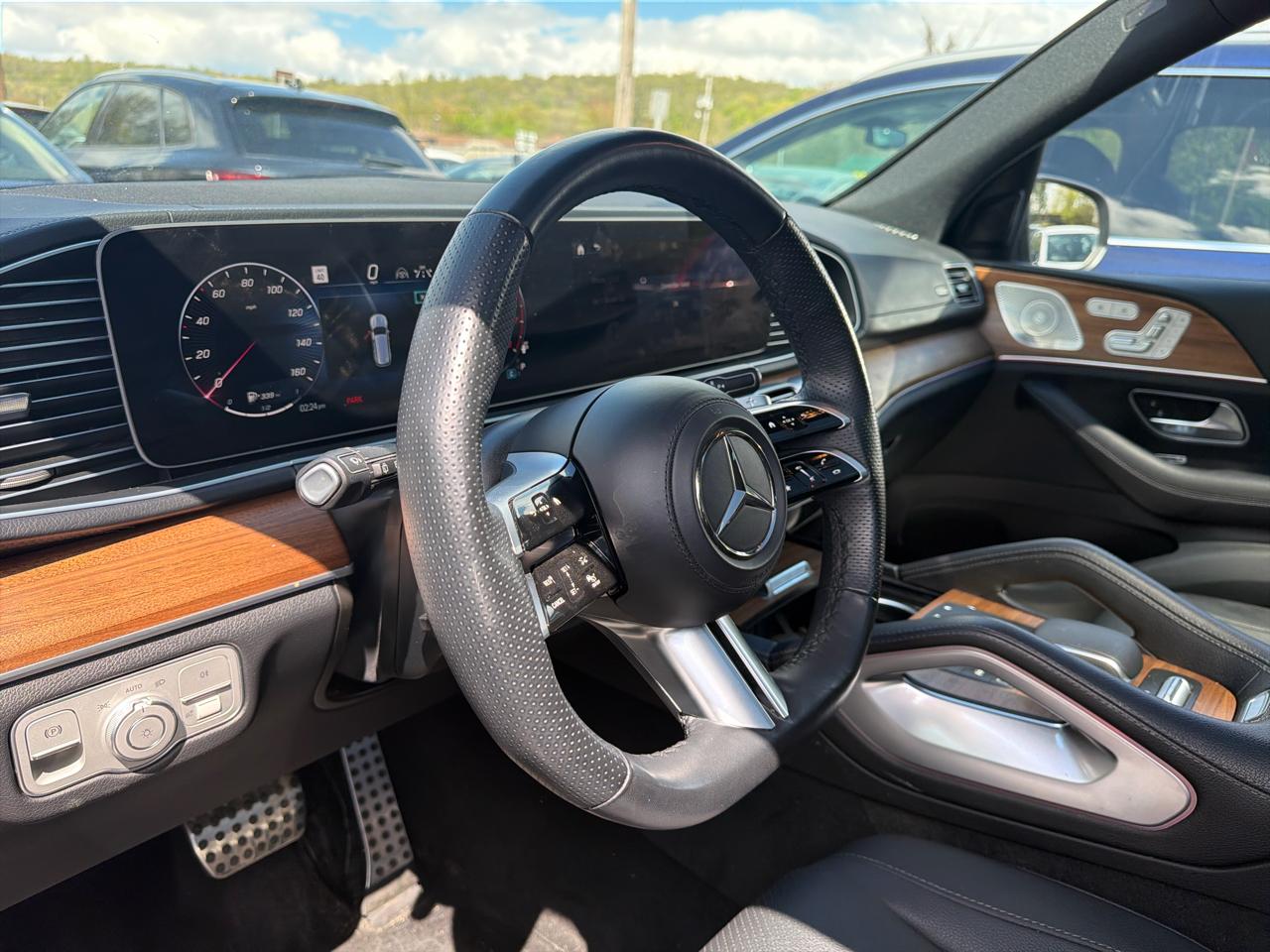 Mercedes-Benz GLS GLS 450 4MATIC SUV 2025