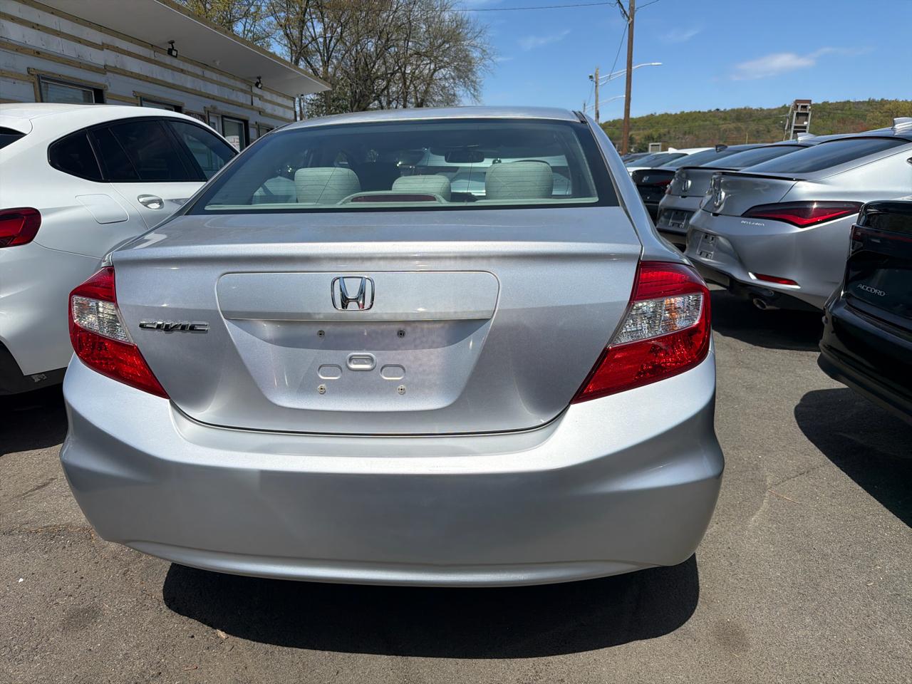 Honda Civic Sdn 4dr Auto LX 2012