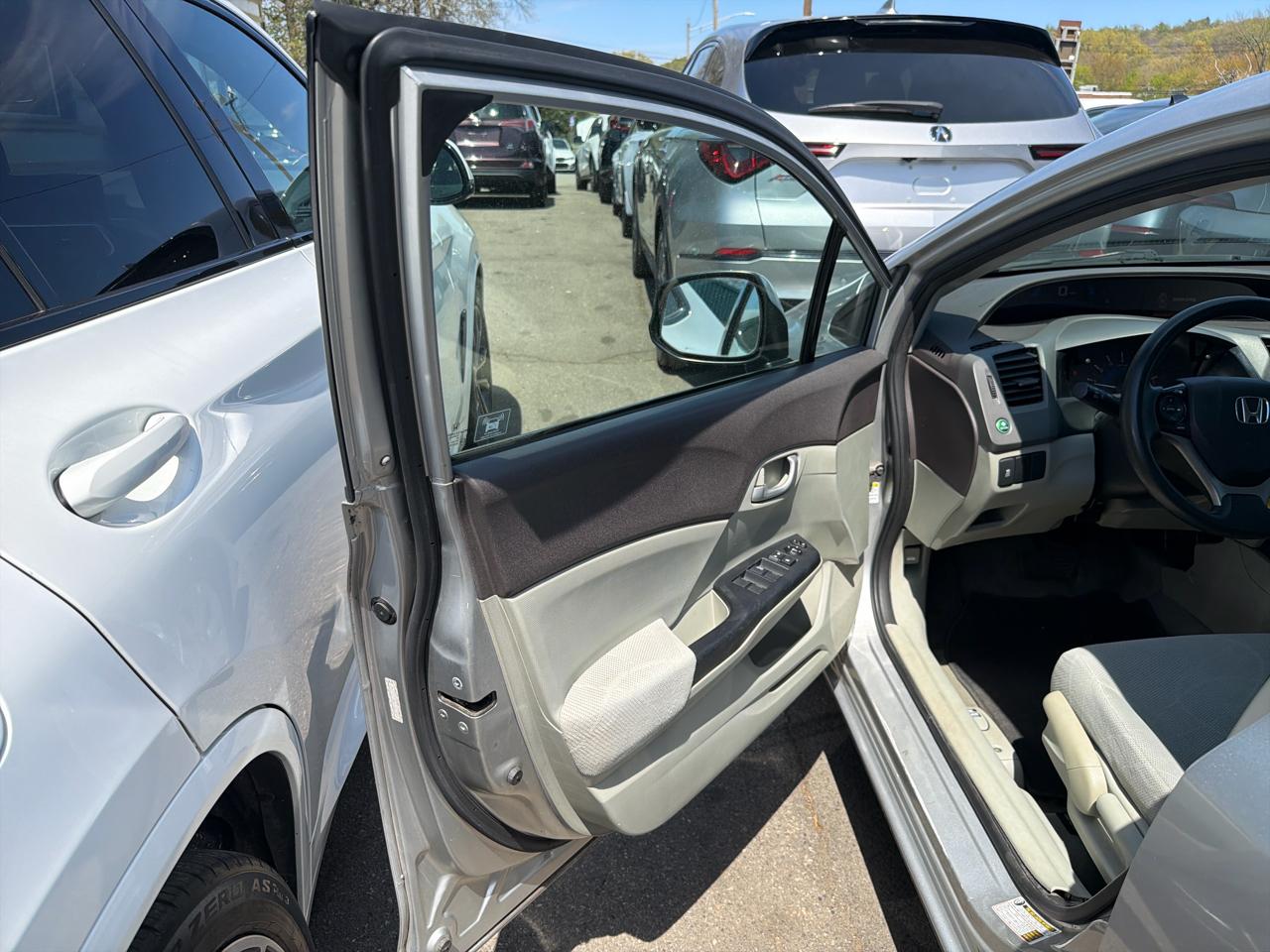 Honda Civic Sdn 4dr Auto LX 2012