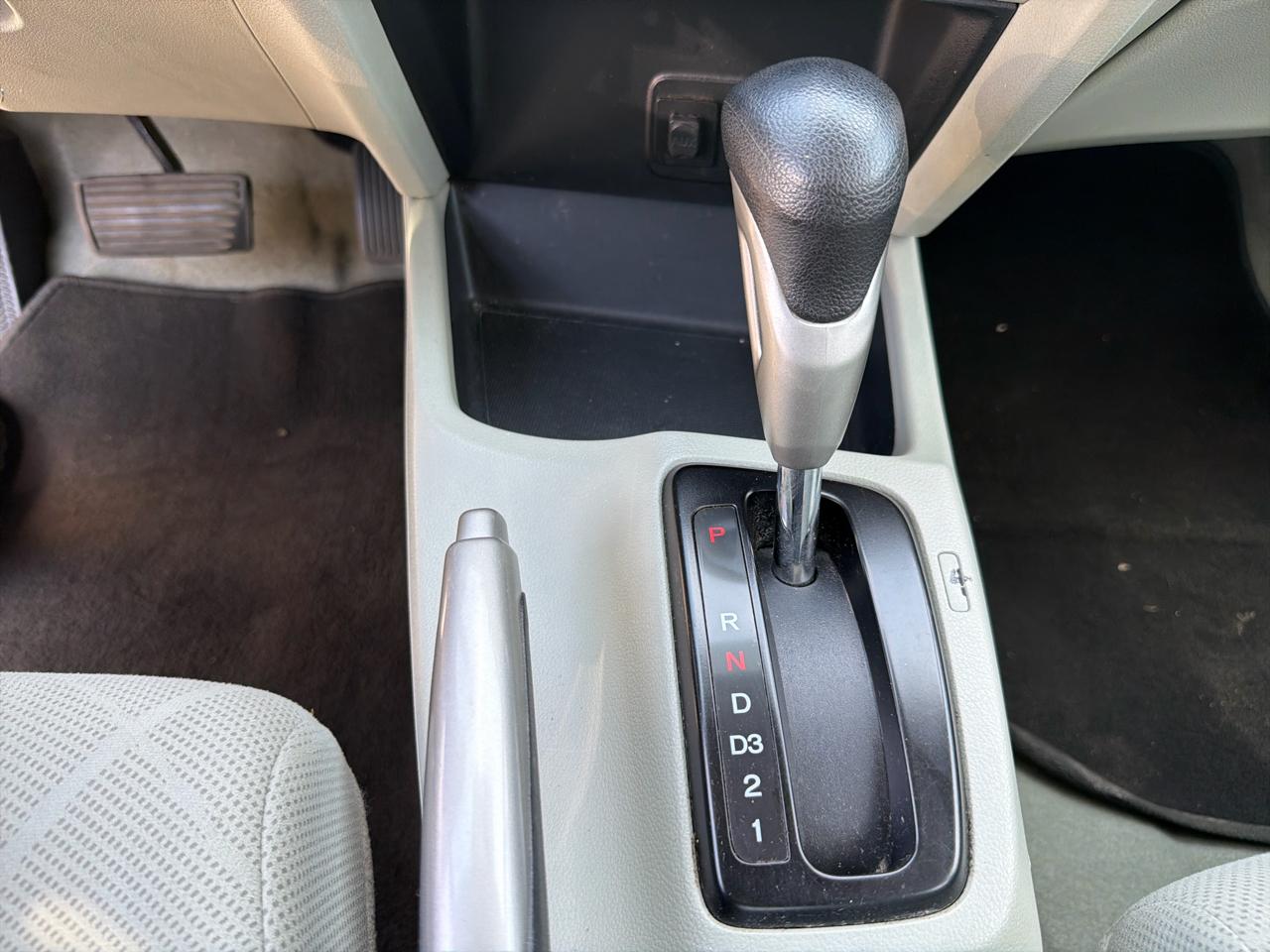 Honda Civic Sdn 4dr Auto LX 2012