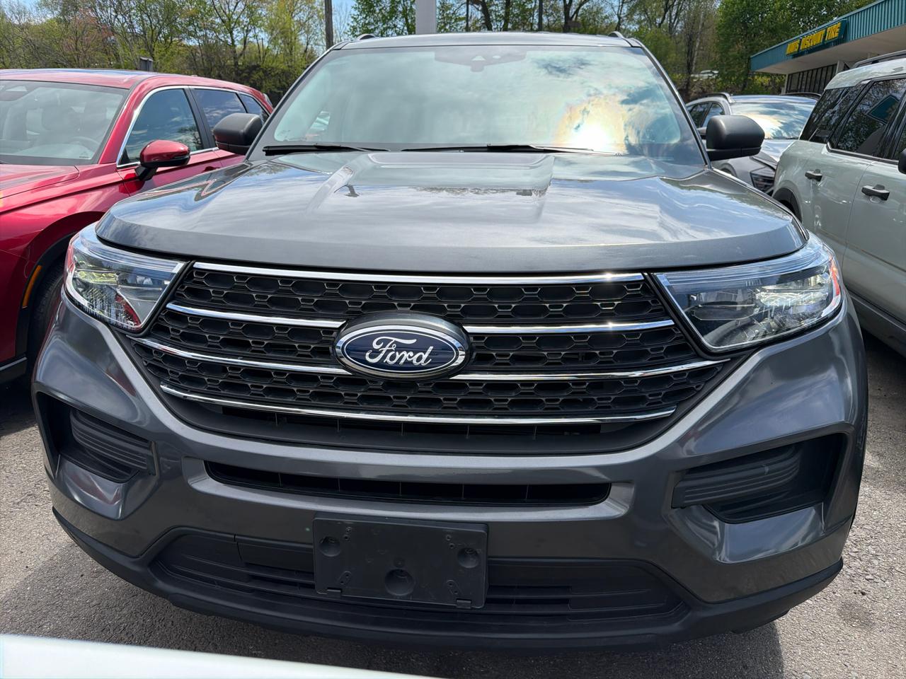 Ford Explorer XLT 2023